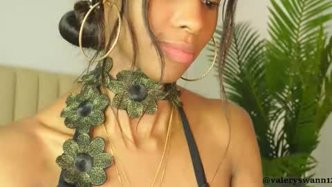 Valery swan1 online show from January 19, 4:00 pm