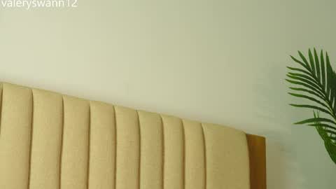 Valery swan1 online show from May 8, 4:40 am