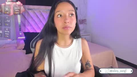 Val online show from November 10, 12:04 pm