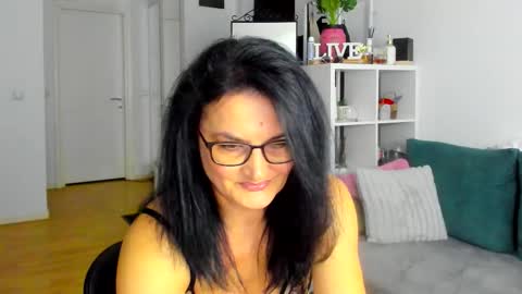 Snapshot of valeryablack chatting on March 18, 7:17 pm valeryablack online show from March 18, 7:17 pm