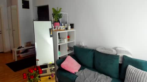 Snapshot of valeryablack chatting on March 29, 4:07 pm valeryablack online show from March 29, 4:07 pm