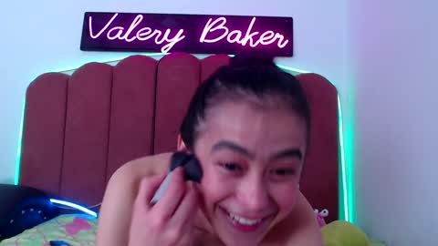 B V Naughty online show from December 6, 4:49 pm