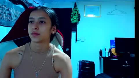 B V Naughty online show from June 21, 10:23 pm