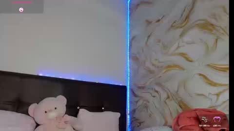 Snapshot of valeryfoxx1 chatting on September 19, 5:09 am ValeryFox online show from September 19, 5:09 am