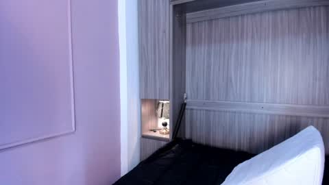 Snapshot of valerymeyerr chatting on June 27, 12:10 pm valerymeyerr online show from June 27, 12:10 pm
