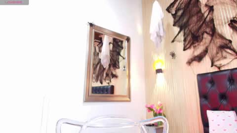 Snapshot of valerynbrown chatting on October 15, 8:42 pm valery online show from October 15, 8:42 pm