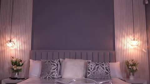 Snapshot of valerynova chatting on June 17, 11:12 am Carla online show from June 17, 11:12 am