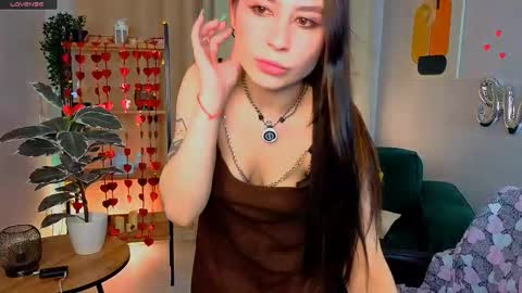 Snapshot of valeryohara__ chatting on February 18, 9:44 pm Valery 3 online show from February 18, 9:44 pm