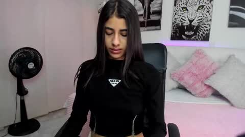 Valery Rivas online show from December 26, 12:49 pm