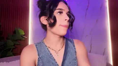 Snapshot of valerysofia_vg chatting on May 11, 7:11 pm valerysofia_vg online show from May 11, 7:11 pm