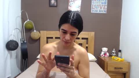 Snapshot of valesantodomingo chatting on December 17, 11:22 pm Sofia online show from December 17, 11:22 pm