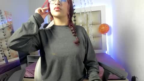 Snapshot of valkiria_js chatting on October 21, 11:55 am valkiria_js online show from October 21, 11:55 am
