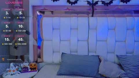 Snapshot of valkiria_moore chatting on October 6, 7:33 pm Valkiria moore online show from October 6, 7:33 pm