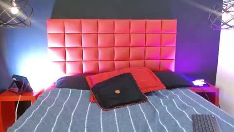 Valkirye  online show from March 25, 11:16 am