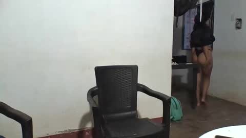 Snapshot of valkyazrael chatting on February 21, 10:55 pm valkyazrael online show from February 21, 10:55 pm