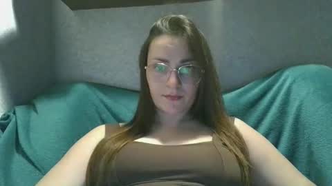 Snapshot of valleria21 chatting on May 29, 8:29 pm valleria21 online show from May 29, 8:29 pm