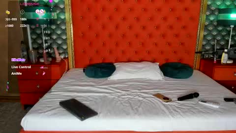 Snapshot of valleriejonnes chatting on November 28, 2:42 pm Valerie Val V online show from November 28, 2:42 pm