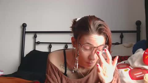 Snapshot of valleriestarr chatting on February 9, 6:05 pm Vallerie Starr online show from February 9, 6:05 pm