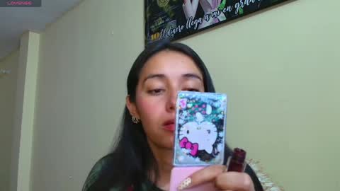 Snapshot of vallery_evanss chatting on June 3, 7:19 pm Taty independent account online show from June 3, 7:19 pm