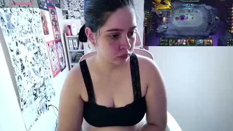 Im Violet online show from October 26, 8:15 pm