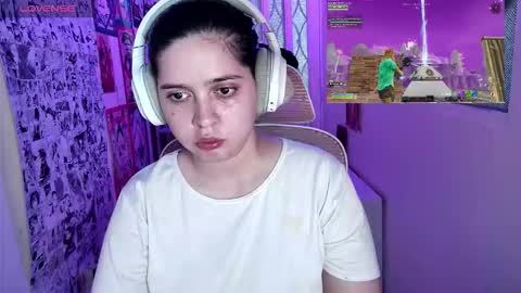 Im Violet online show from March 13, 2:40 am