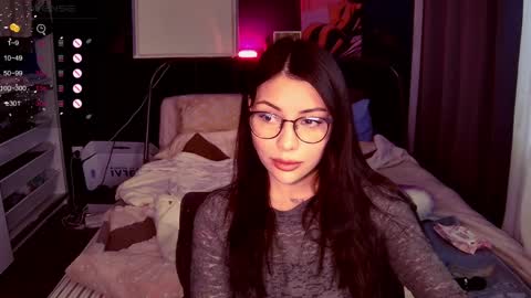 originally accaunt on cb - valorant girl   nude show - only pvt. online show from April 26, 4:04 pm