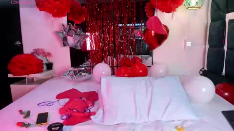 valtira nova online show from February 14, 7:54 pm