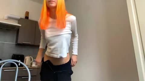 Emily online show from February 4, 7:03 am