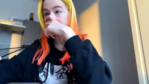 Emily online show from February 14, 6:21 am