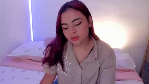 Snapshot of valy_shyness chatting on September 26, 9:41 pm valy_shyness online show from September 26, 9:41 pm