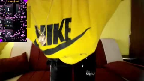 valentina online show from March 14, 10:10 am