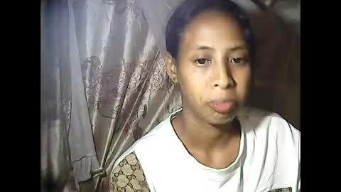Snapshot of valysexyhot chatting on May 9, 2:55 pm valysexyhot online show from May 9, 2:55 pm