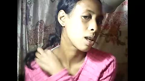 Snapshot of valysexyhot chatting on May 10, 8:08 am valysexyhot online show from May 10, 8:08 am