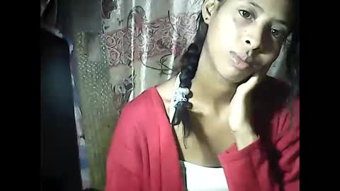 Snapshot of valysexyhot chatting on May 19, 4:52 am valysexyhot online show from May 19, 4:52 am