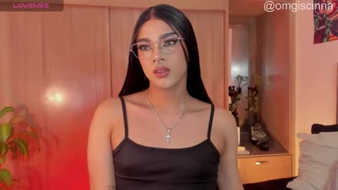 Cinnamon  online show from January 14, 8:14 pm