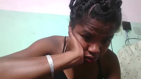 vanafiry online show from February 5, 6:48 pm