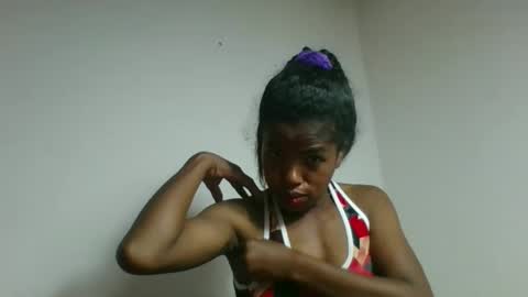 Snapshot of vanafiry chatting on March 10, 5:45 am vanafiry online show from March 10, 5:45 am