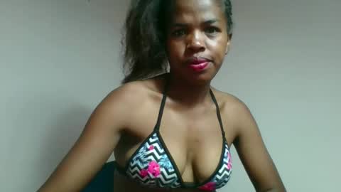 Snapshot of vanafiry chatting on March 19, 1:48 pm vanafiry online show from March 19, 1:48 pm