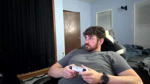 Vandal2021 online show from November 6, 2:01 am