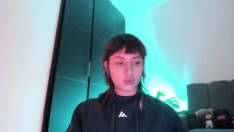 Babi Alu online show from March 6, 11:45 pm