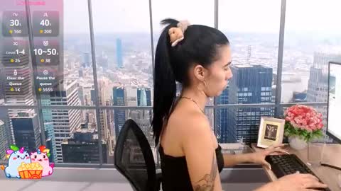 VANESA online show from October 9, 1:53 pm