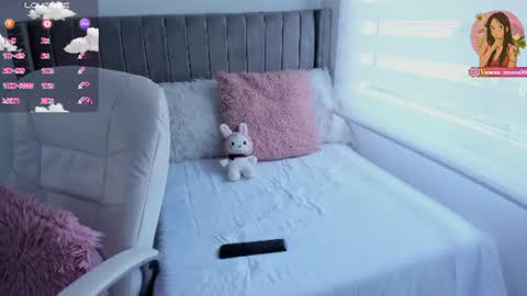 Snapshot of vanesa_moon_ chatting on July 16, 10:49 pm vanesa_moon_ online show from July 16, 10:49 pm
