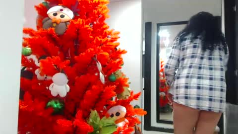 Snapshot of vanesam chatting on January 22, 4:23 am vanessa and samantha online show from January 22, 4:23 am