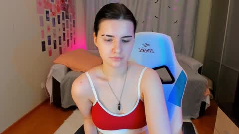 Vanessa online show from December 16, 3:40 am