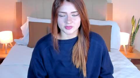 Snapshot of vanessa_foxyy chatting on May 23, 7:51 pm vanessa_foxyy online show from May 23, 7:51 pm