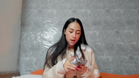 Snapshot of vanessaadol chatting on January 28, 10:34 am vanessaadol online show from January 28, 10:34 am