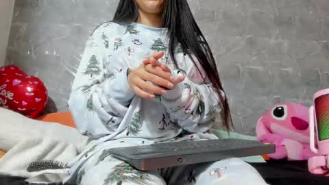 Snapshot of vanessaadol chatting on February 27, 9:11 am vanessaadol online show from February 27, 9:11 am