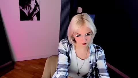 Vanessa online show from February 23, 2:58 pm