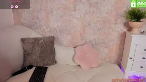 V online show from July 6, 3:03 pm