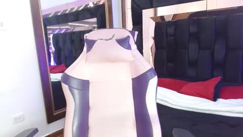 Snapshot of vanessagp chatting on January 19, 12:09 pm Vivi Gomez online show from January 19, 12:09 pm